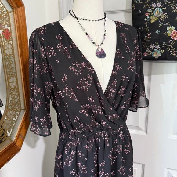 Twik by Simons Black & Pink Floral Pattern Flutter Sleeve Dark Femme Maxi Dress - Picture 2 of 8